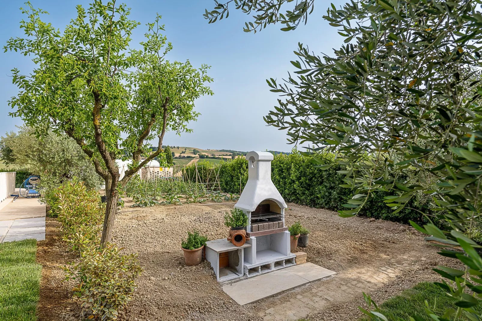 Infiniti Colli-Gardens summer