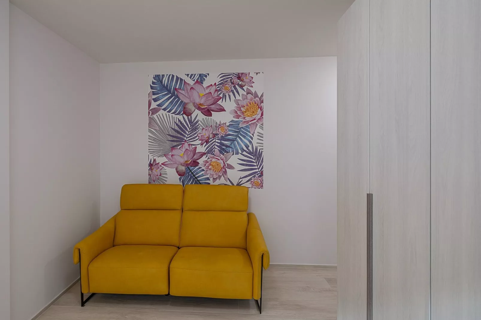 Infiniti Colli-Bedroom