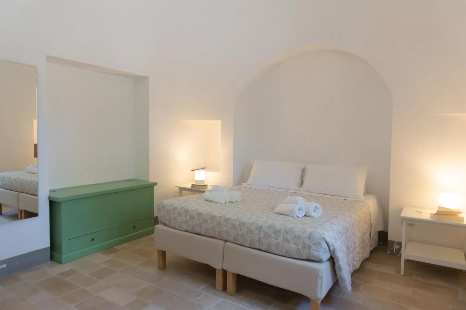 Trulli Azzalema Cisternino-Bedroom