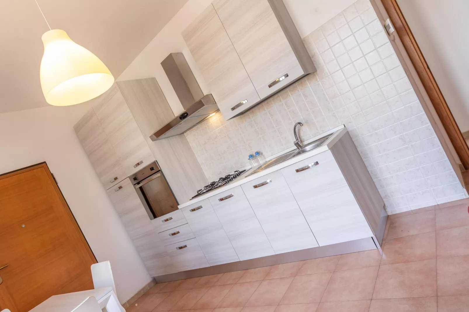 CVG124-Kitchen
