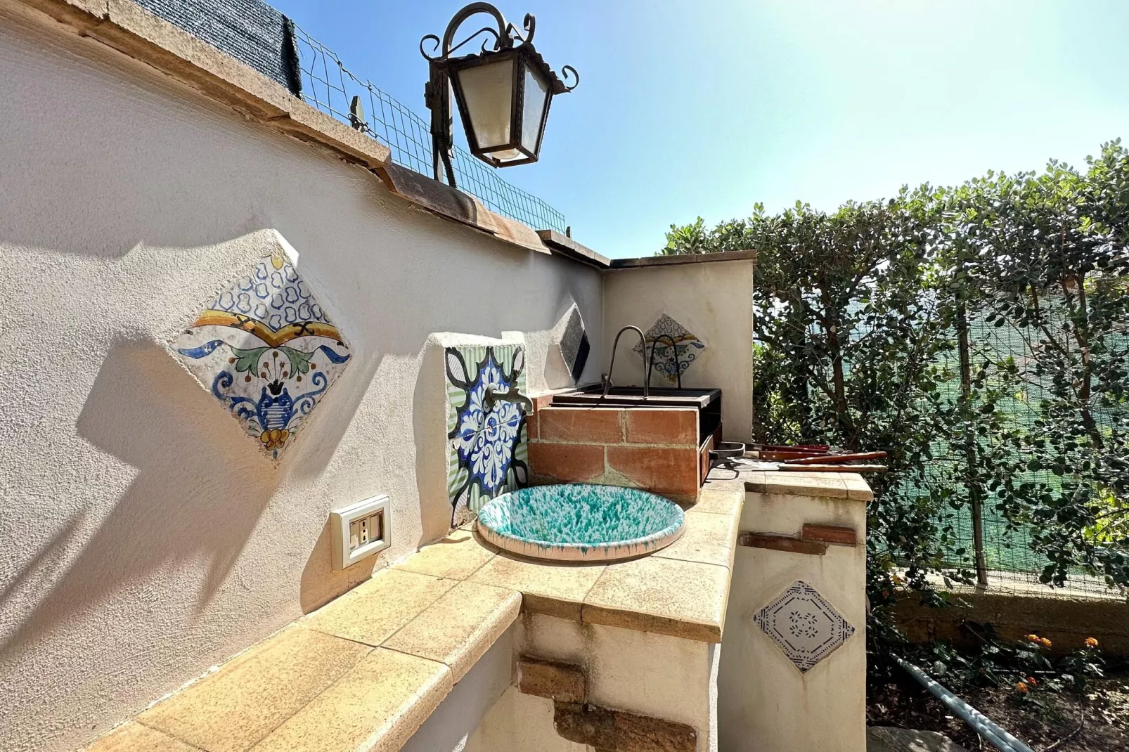 Patrizia Edera-Terrace balcony