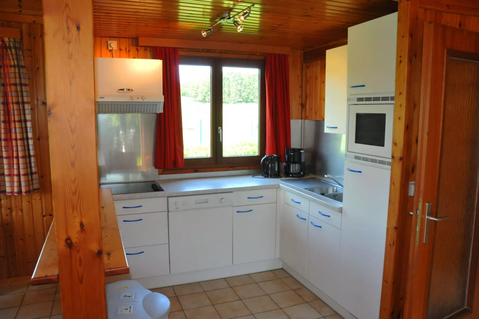 La Tanière-Kitchen