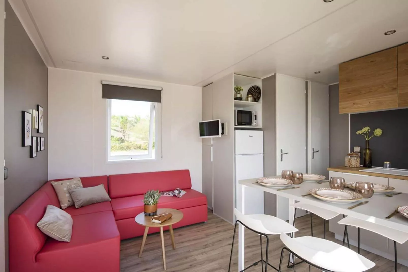 Camping L'Air Marin Vias-Plage  Mobilhome ACAPULCO 3CH-Living room