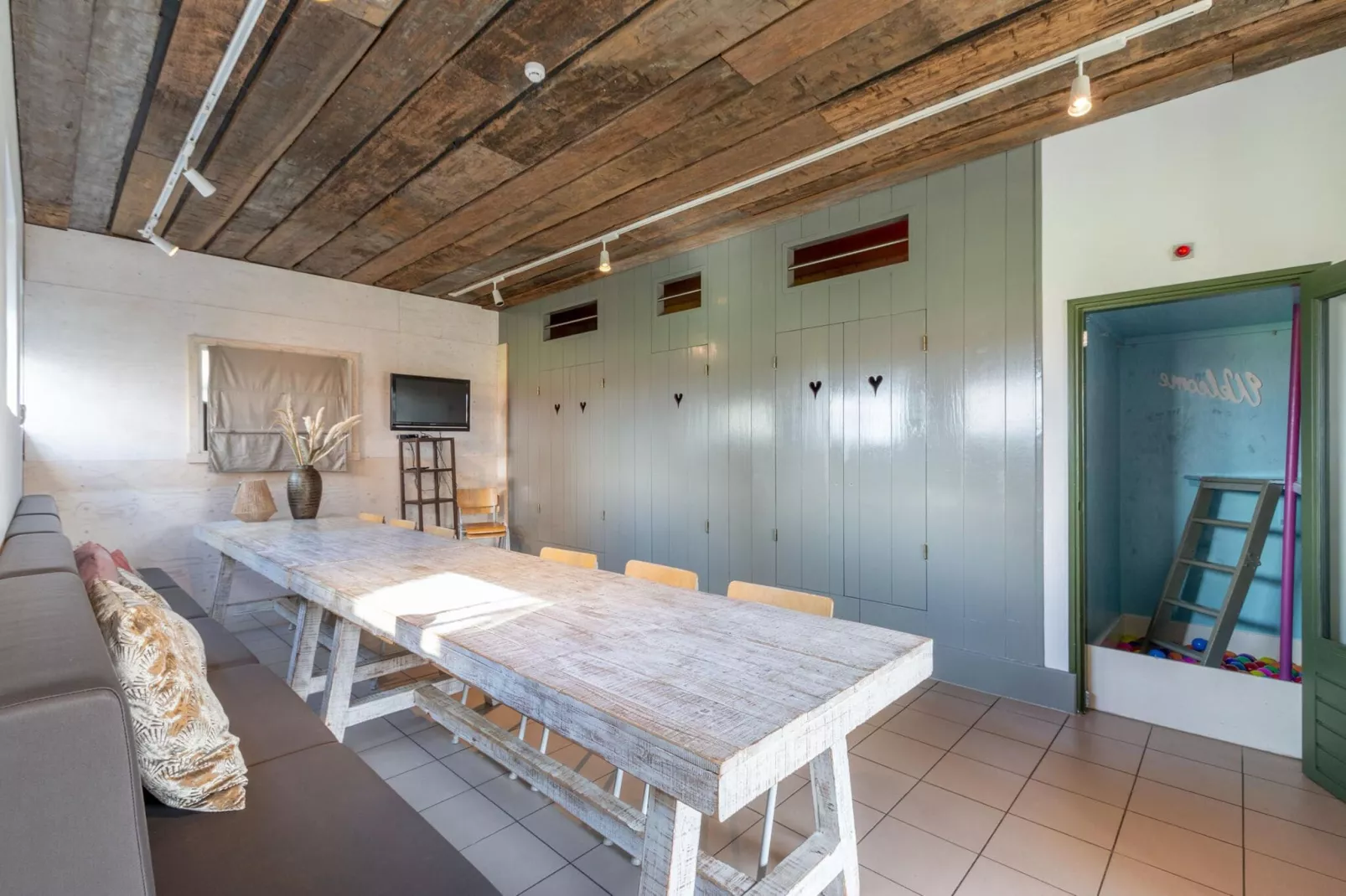 Villa Zuidwester-Dining room