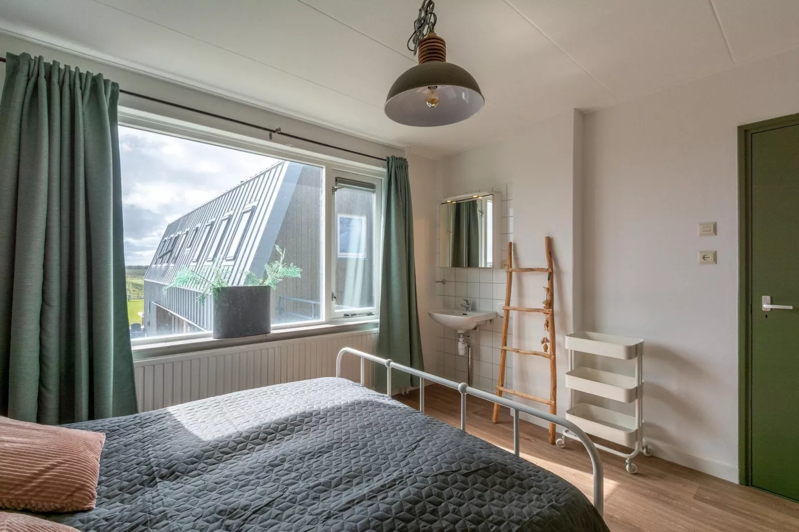 Villa Zuidwester-Bedroom