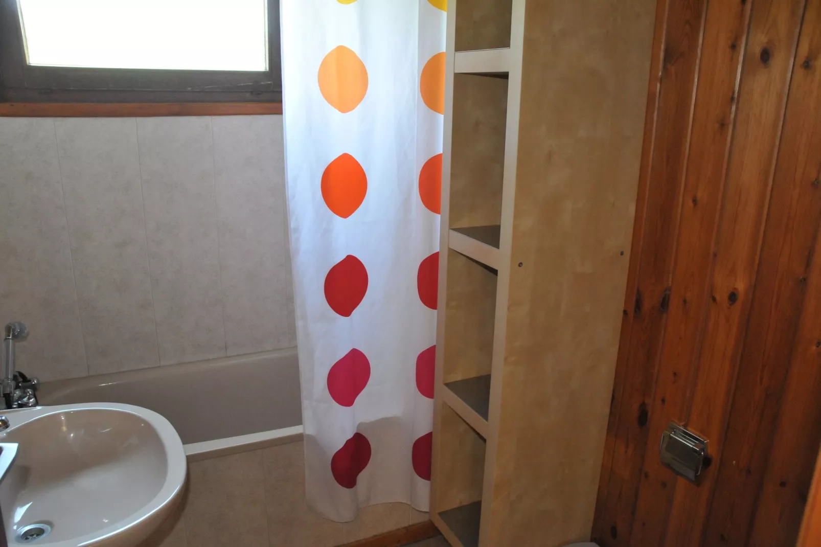 La Tanière-Bathroom