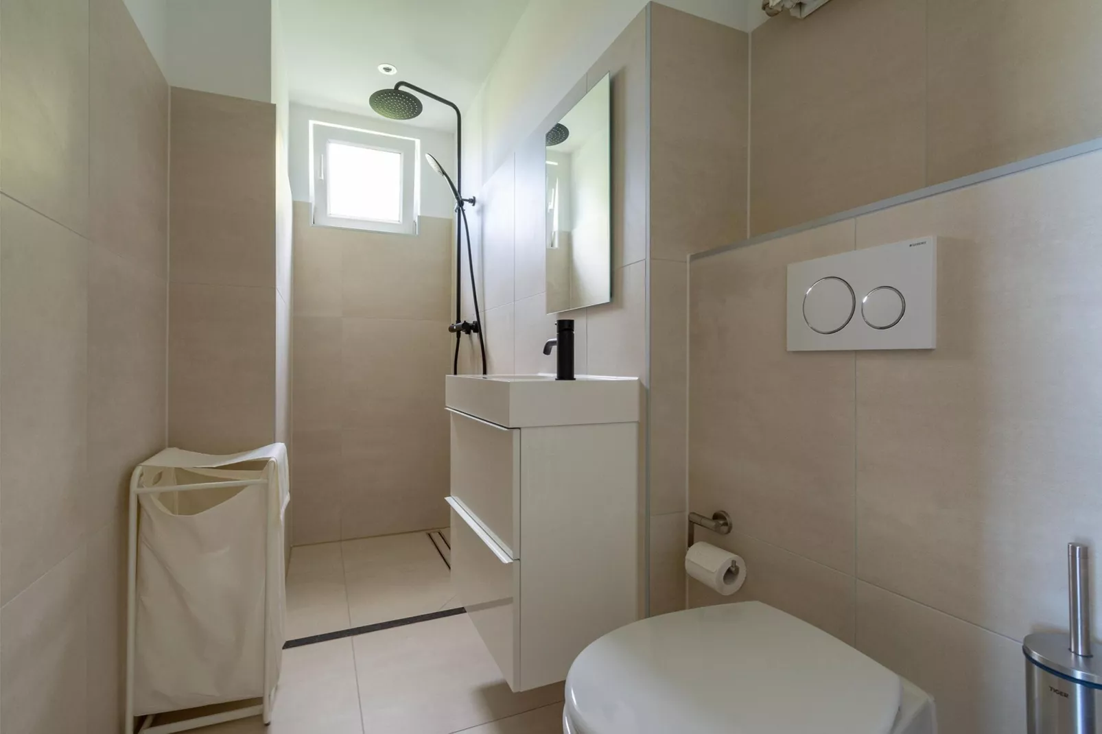 Previnaireweg 34-Bathroom
