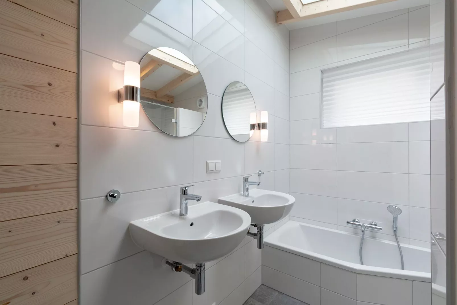 Previnaireweg 5-Badezimmer