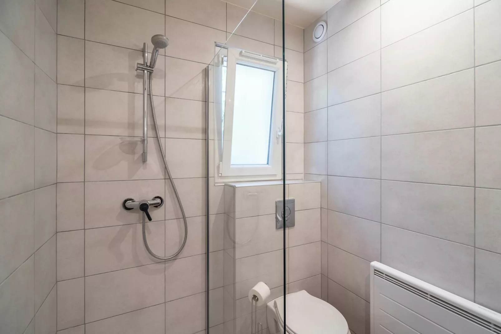 Arcolan-Bathroom