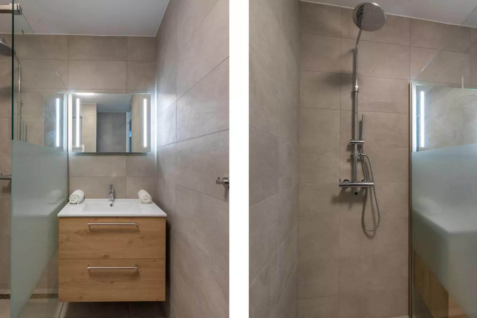 Appartement - Willibrordusplein 28e  Zoutelande-Bathroom