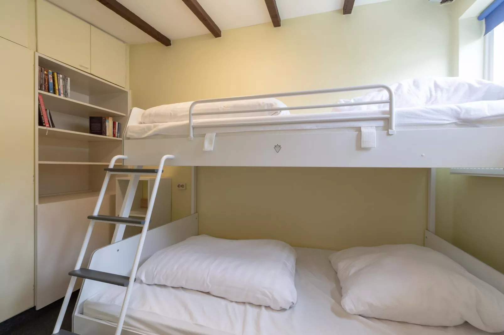Duinland 135-Bedroom