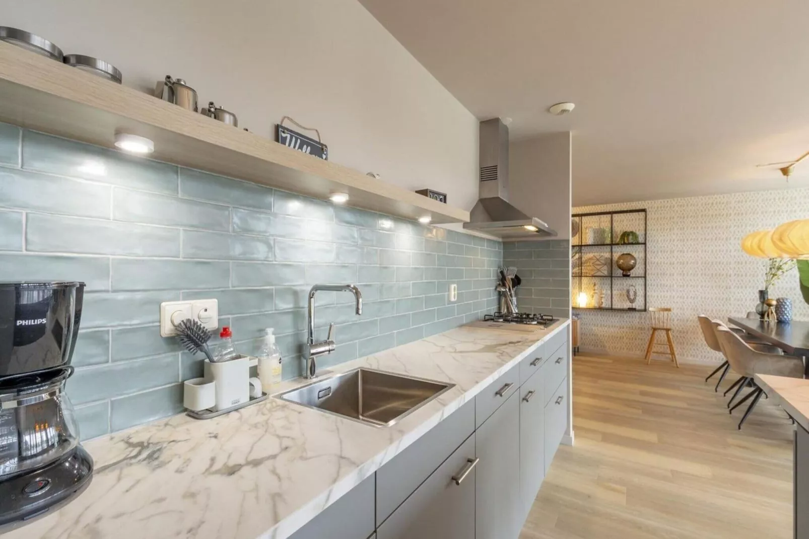 Strandhuys Zeester-Kitchen