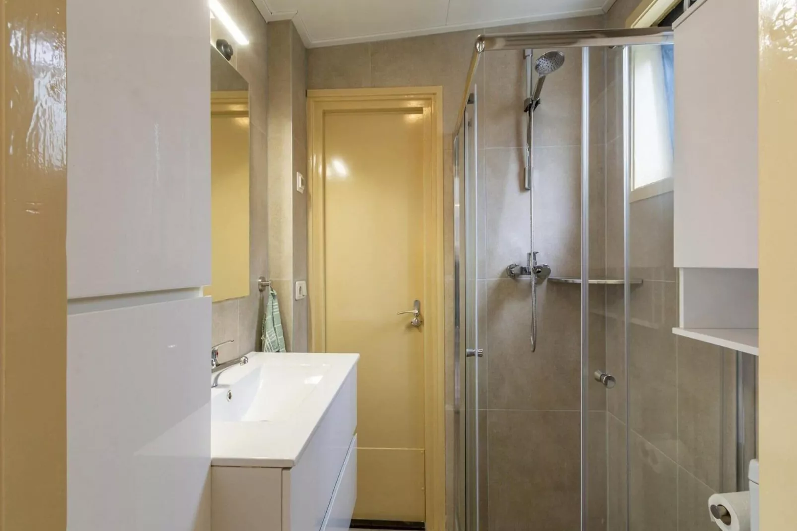 Duinland 115-Bathroom