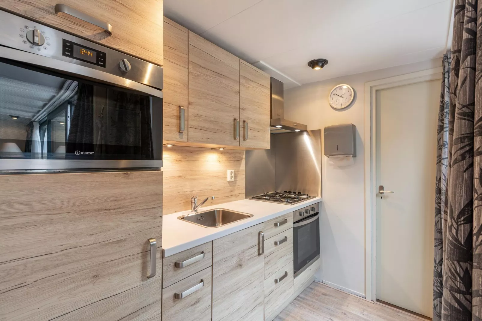 Duinland 115-Kitchen