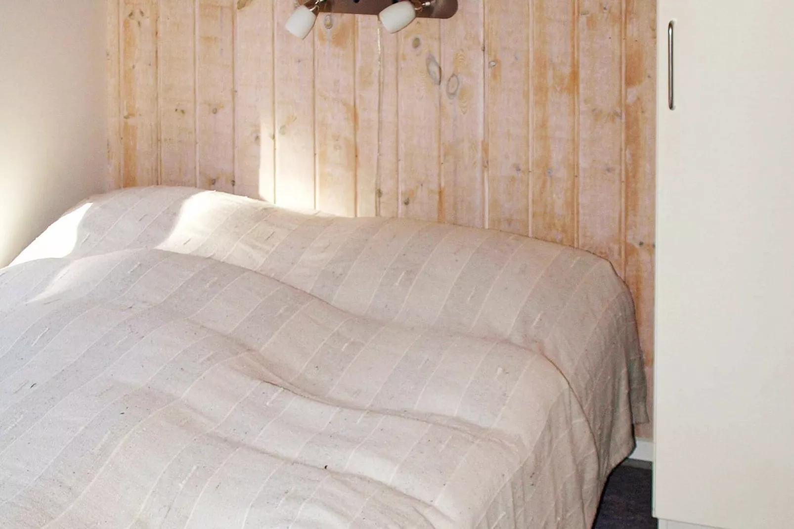 12 person holiday home in Glesborg-Indoor