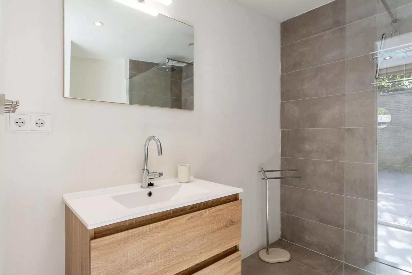 Duinland 121-Bathroom