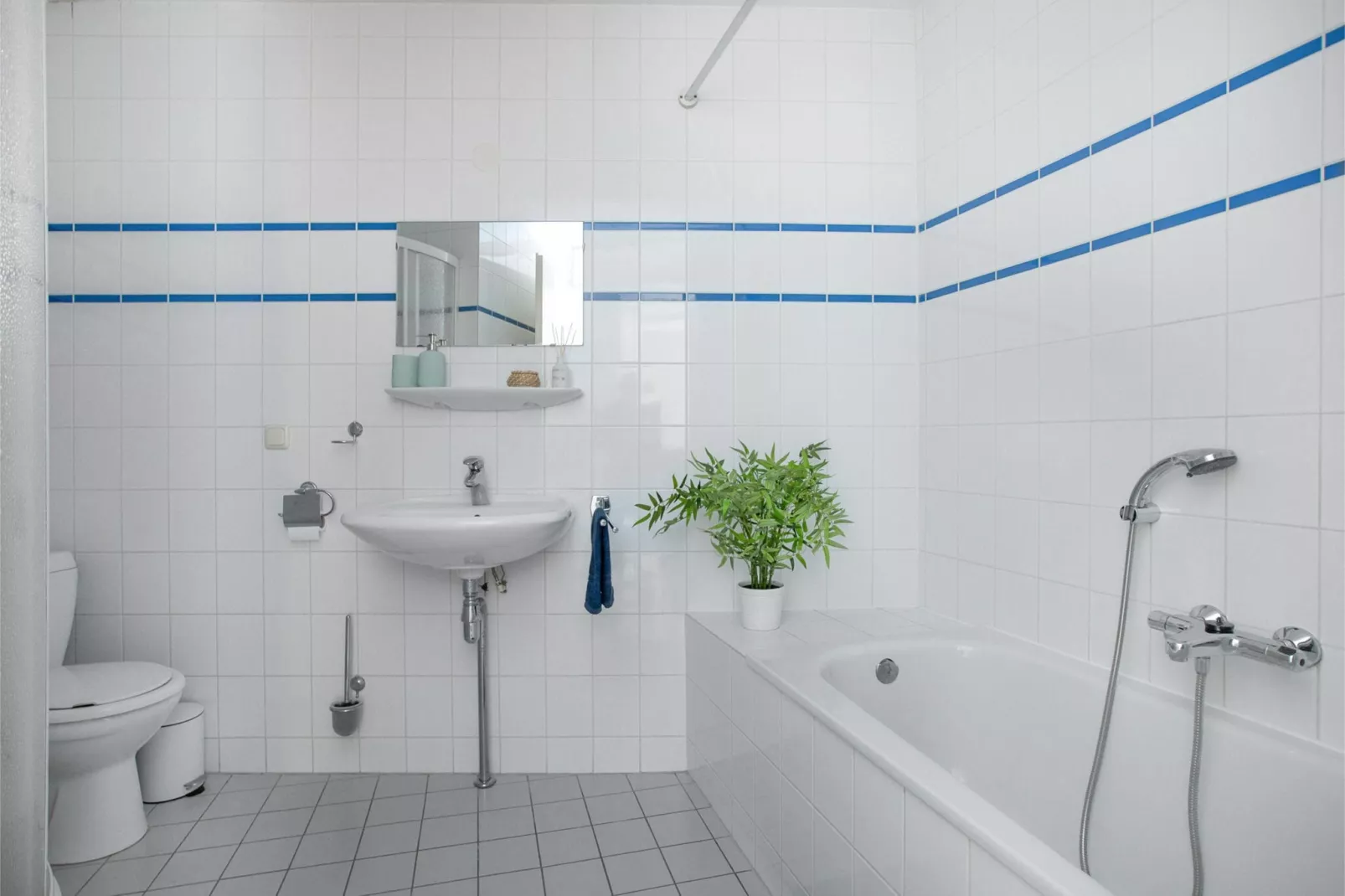 Résidence Juliana 40-Bathroom