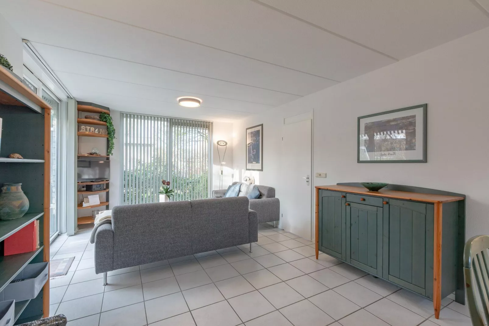 Campanula 39-Living room