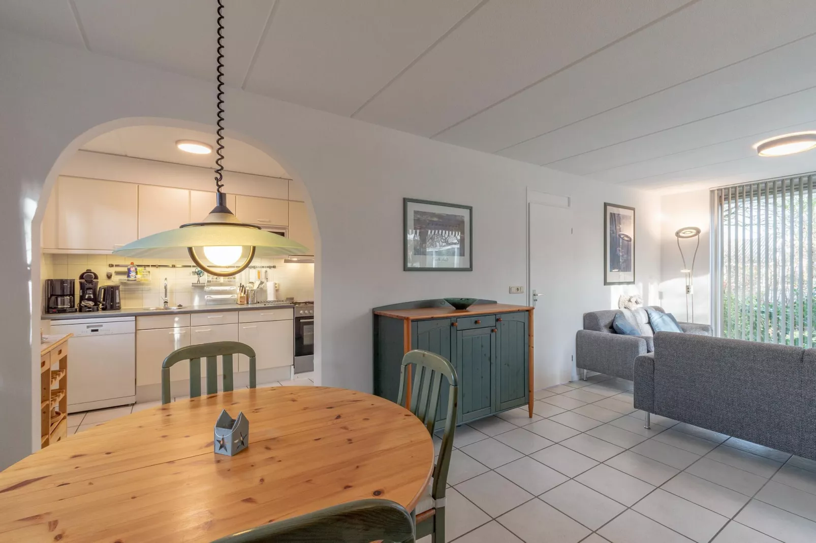 Campanula 39-Dining room
