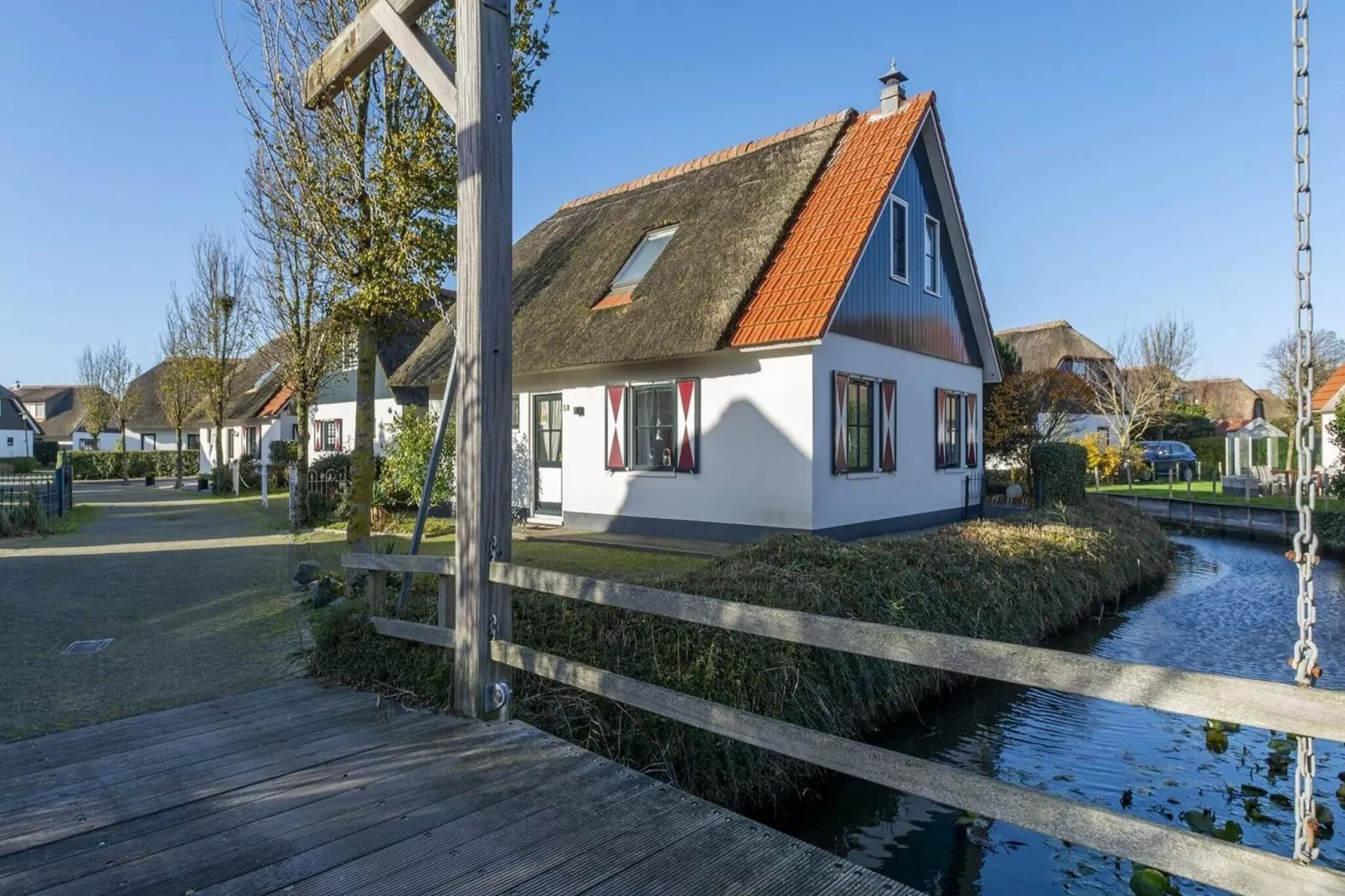 Villa De Strandloper-Exterior summer