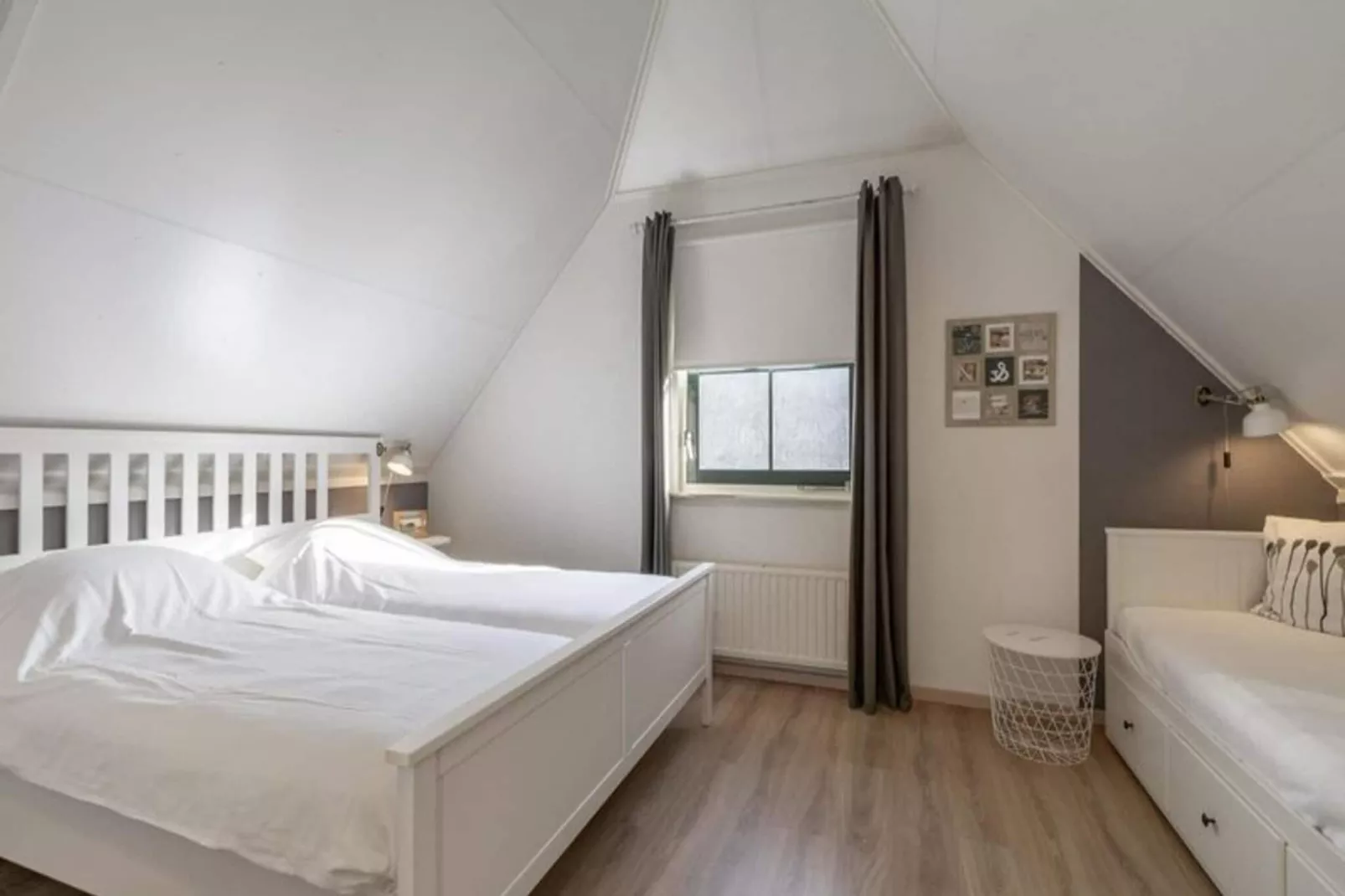 Villa De Strandloper-Bedroom