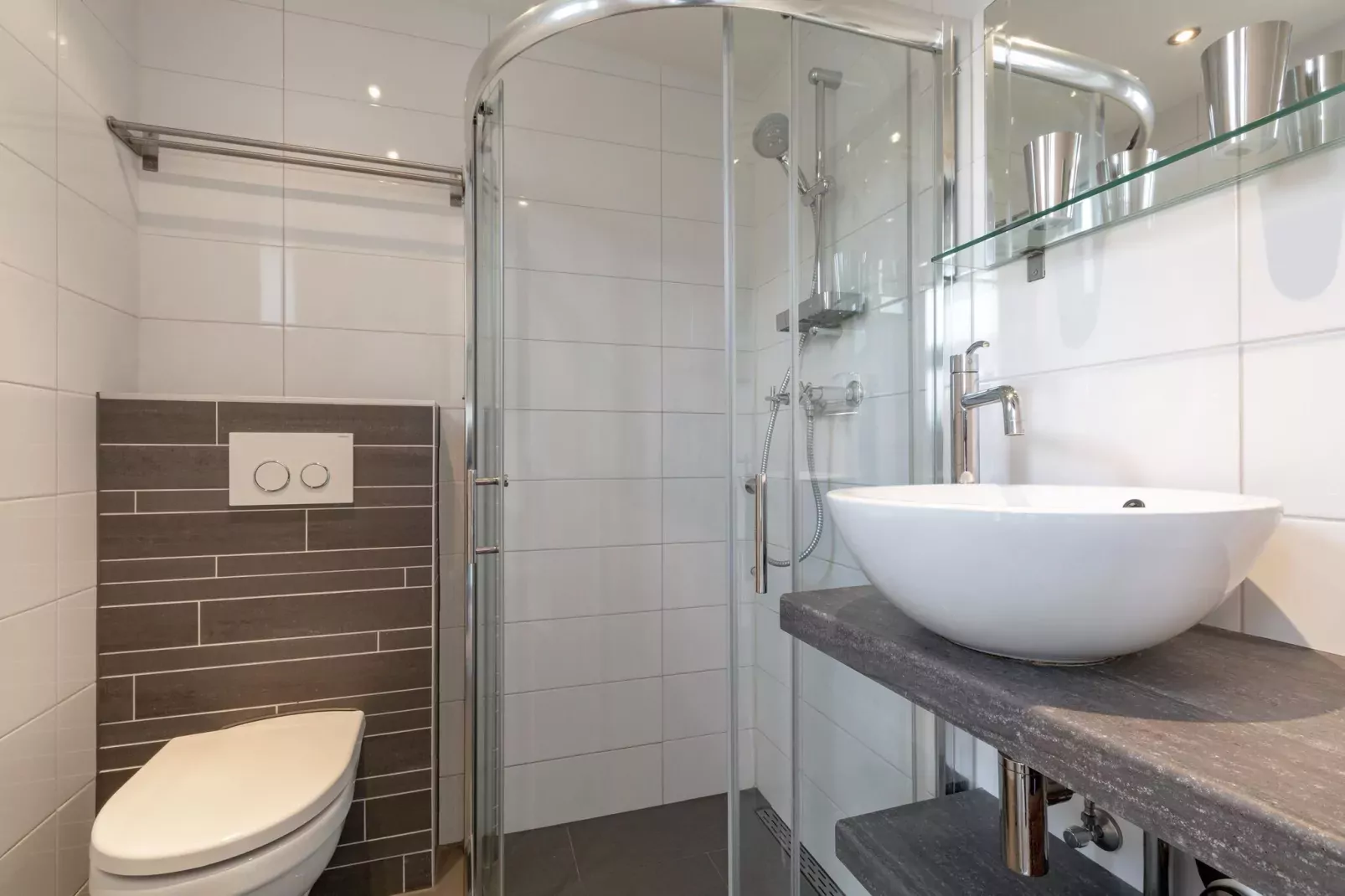 Duinland 245-Salle de bain