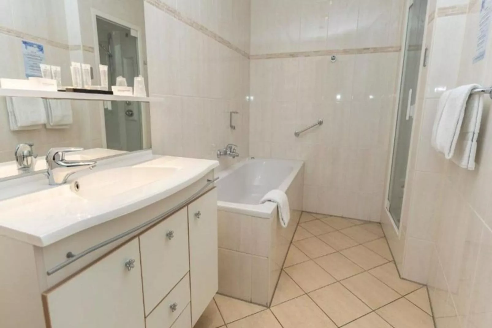 De Vlijt - Business class-Badezimmer
