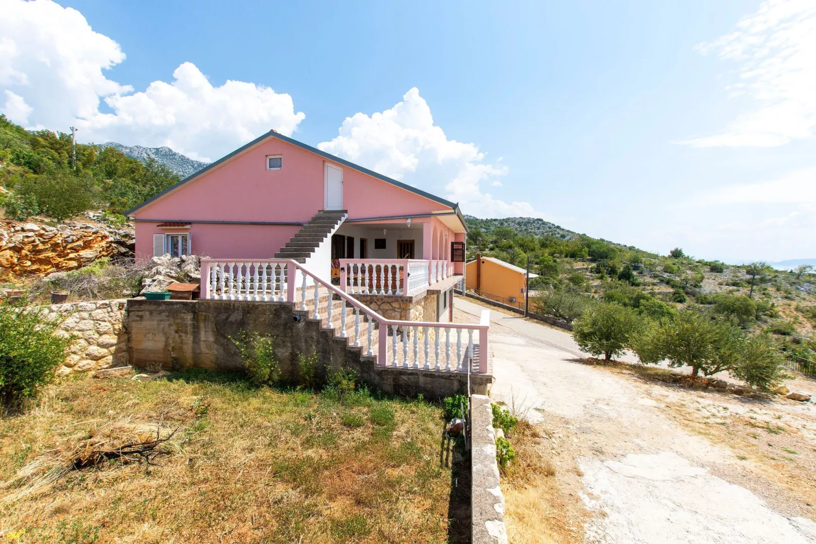 Apartman Kristian-Gardens summer