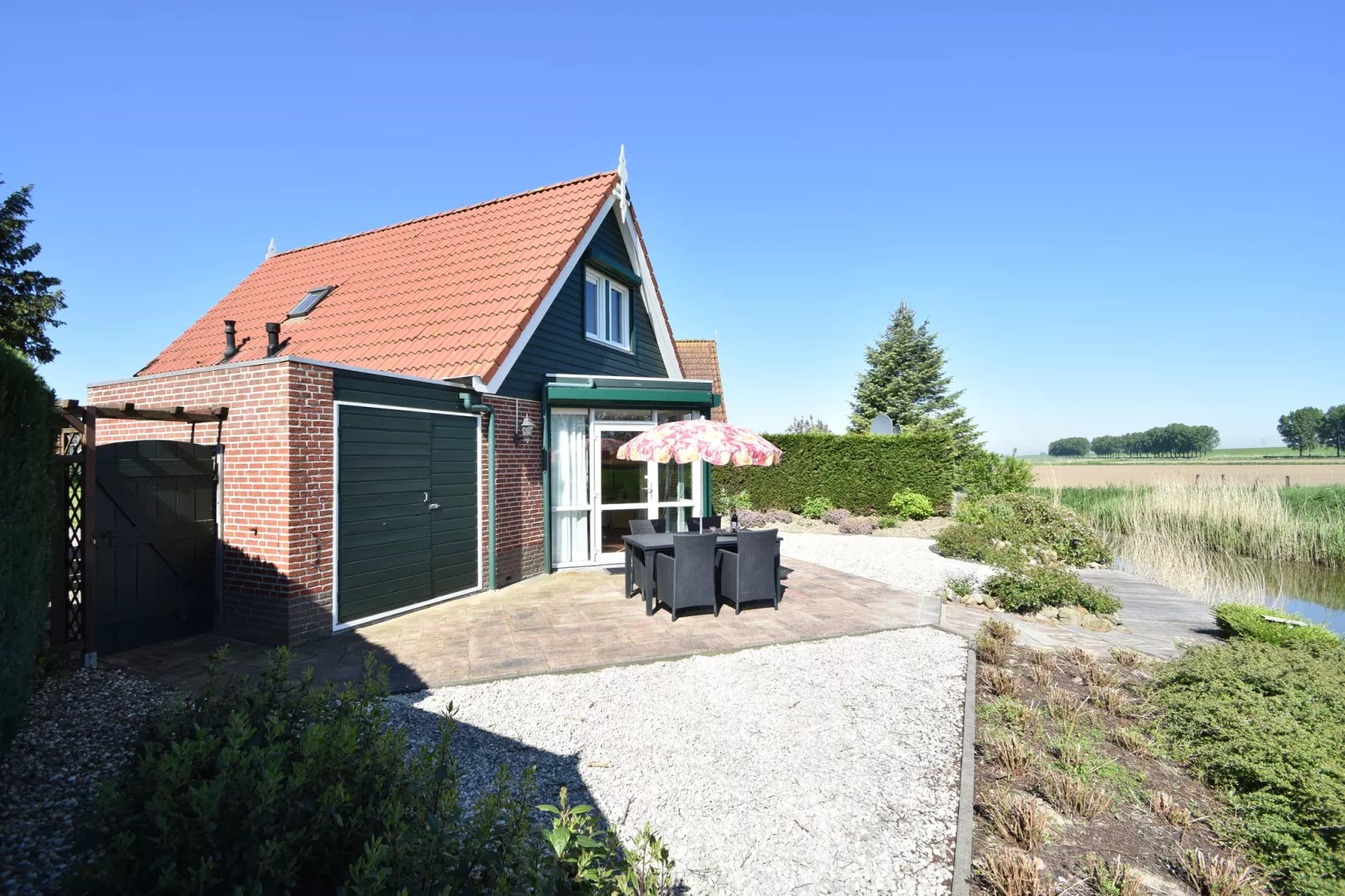 Het Volkerak-Gardens summer