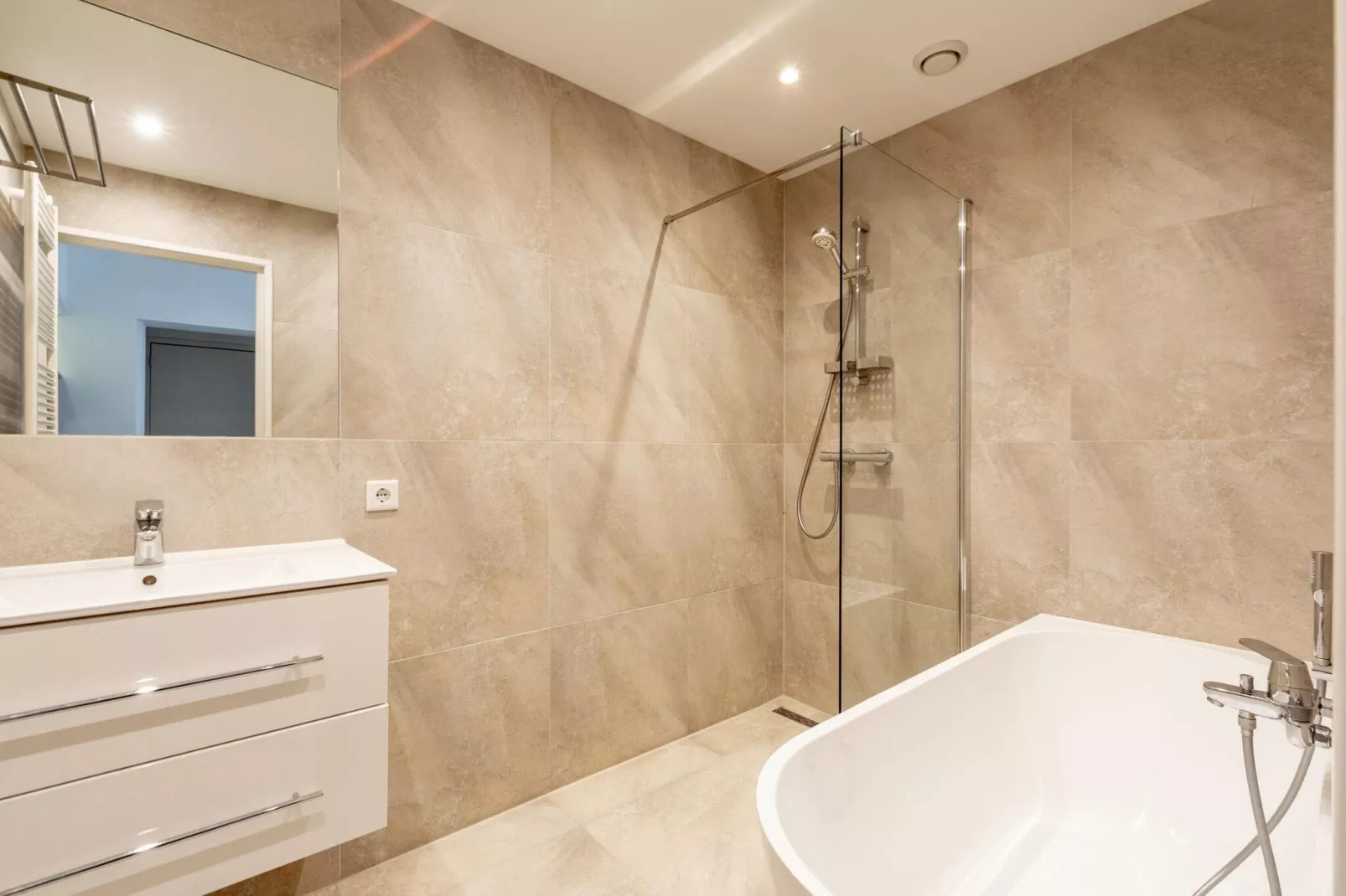 Duinland 55-Bathroom