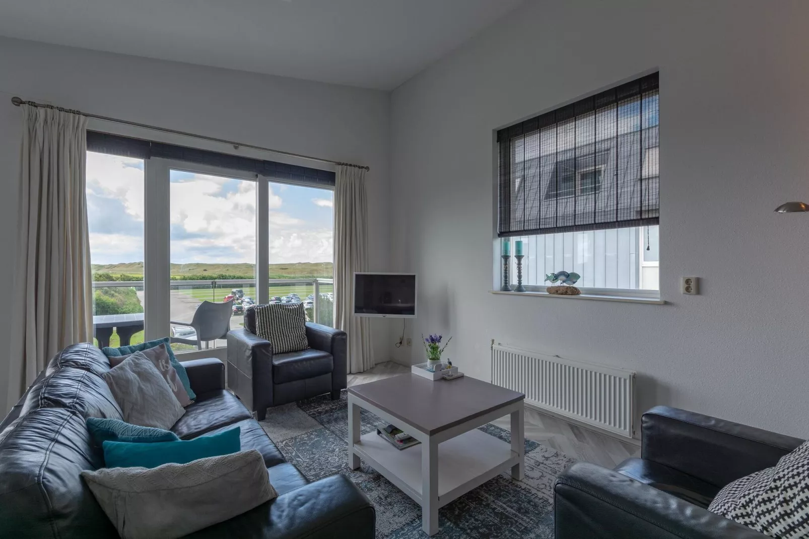 Strandleven 201-Living room