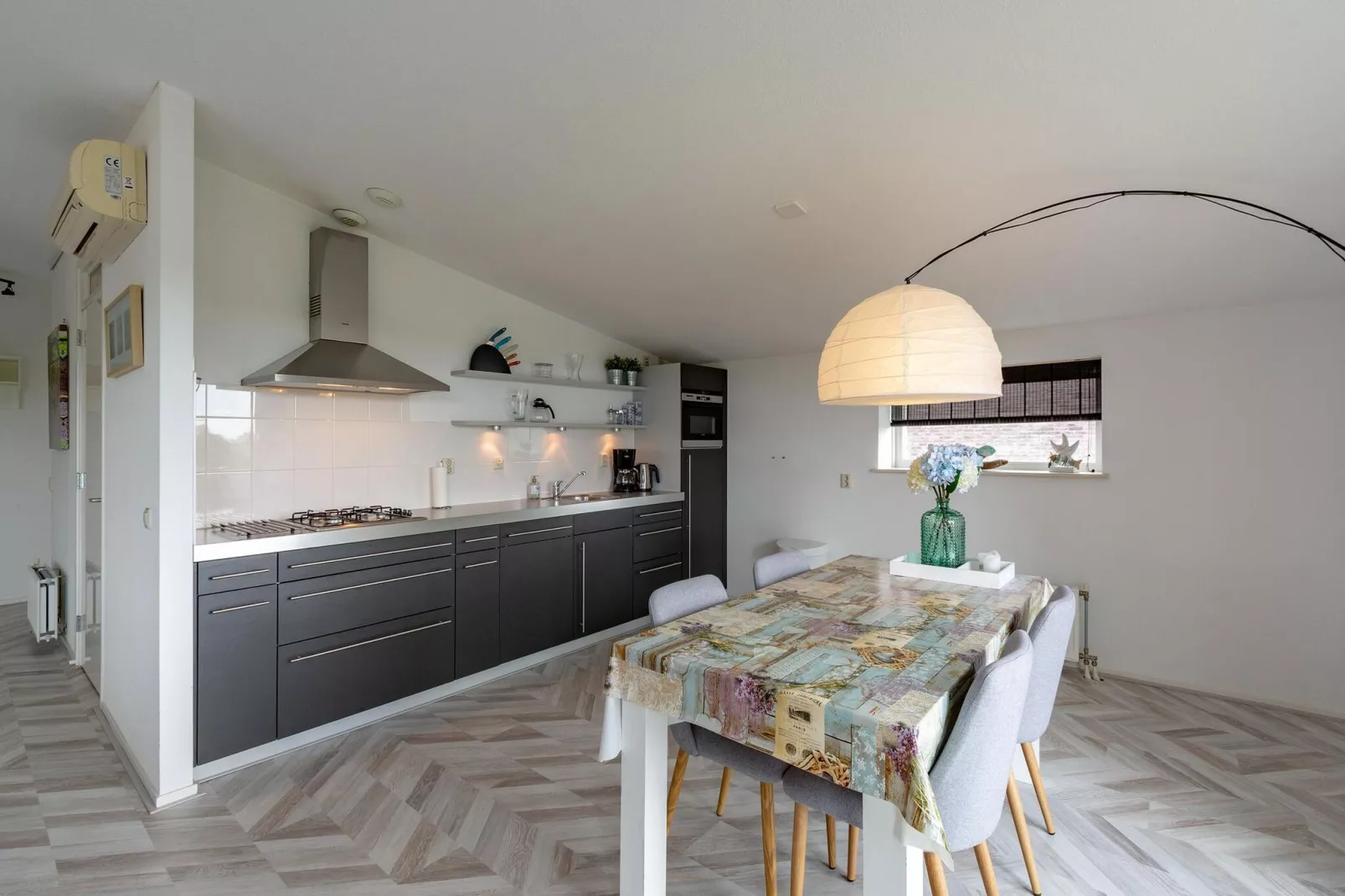 Strandleven 201-Dining room