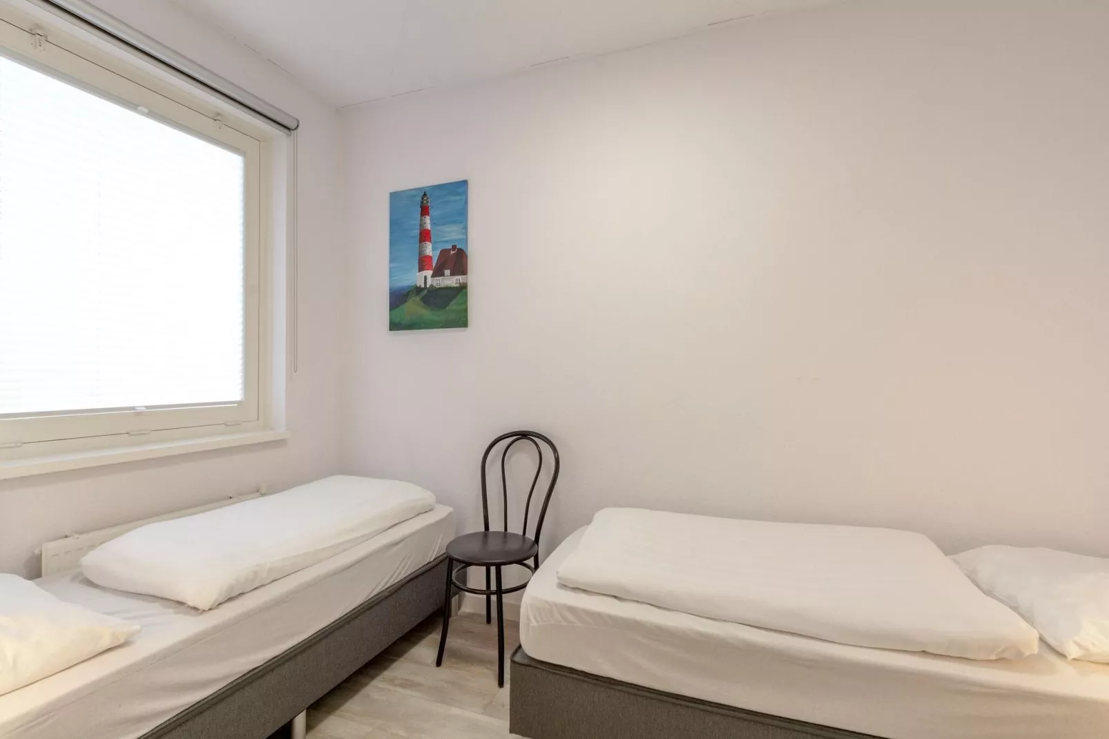 Strandslag 103-Bedroom