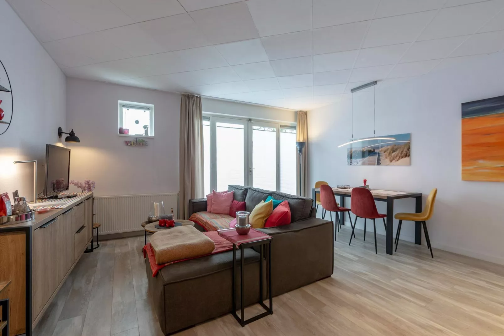 Strandslag 103-Living room