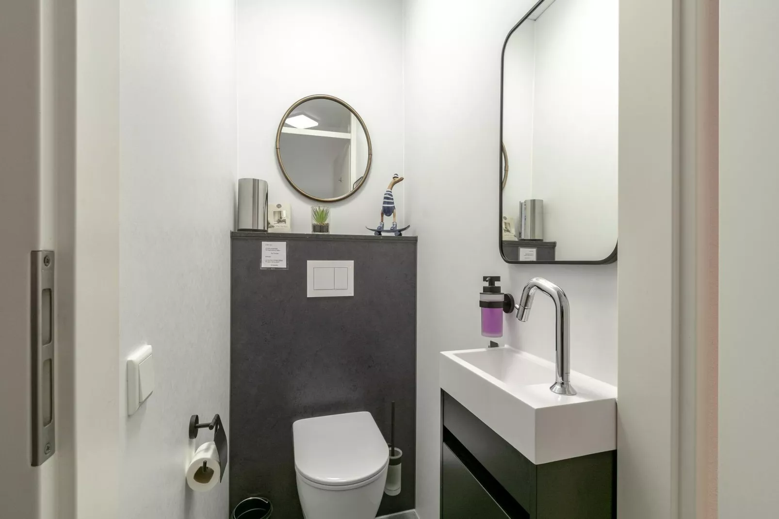 Strandslag 103-Bathroom