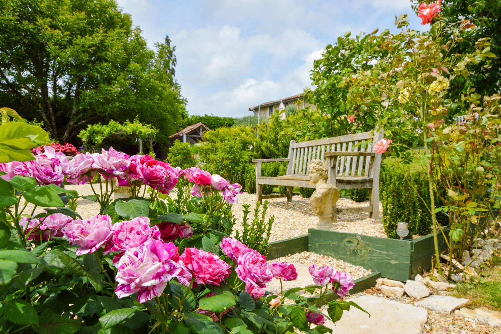 Maison fabuleuse avec piscine-Gardens summer