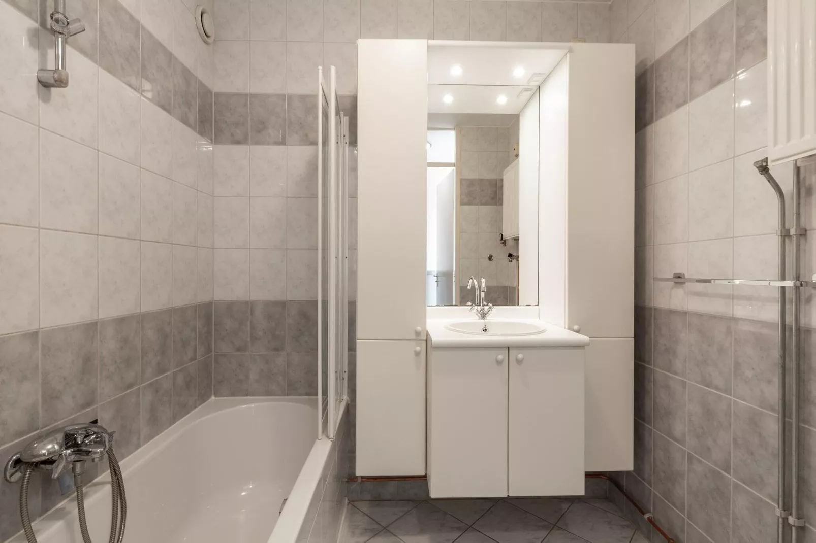 Strandslag 127-Bathroom