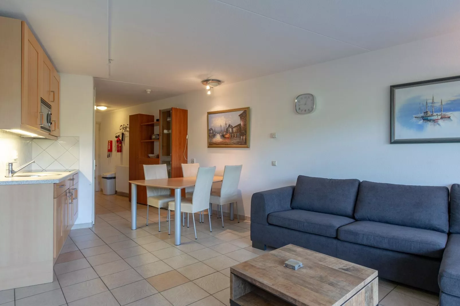 Wijde Blick 208-Living room