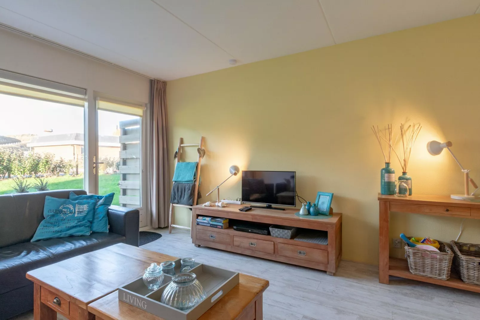 Beach Appartement 07-Living room