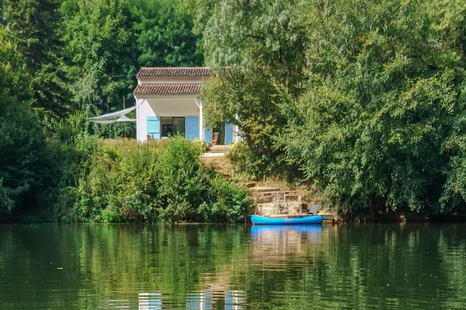 Maison de grand charme-Außenbereich Sommer