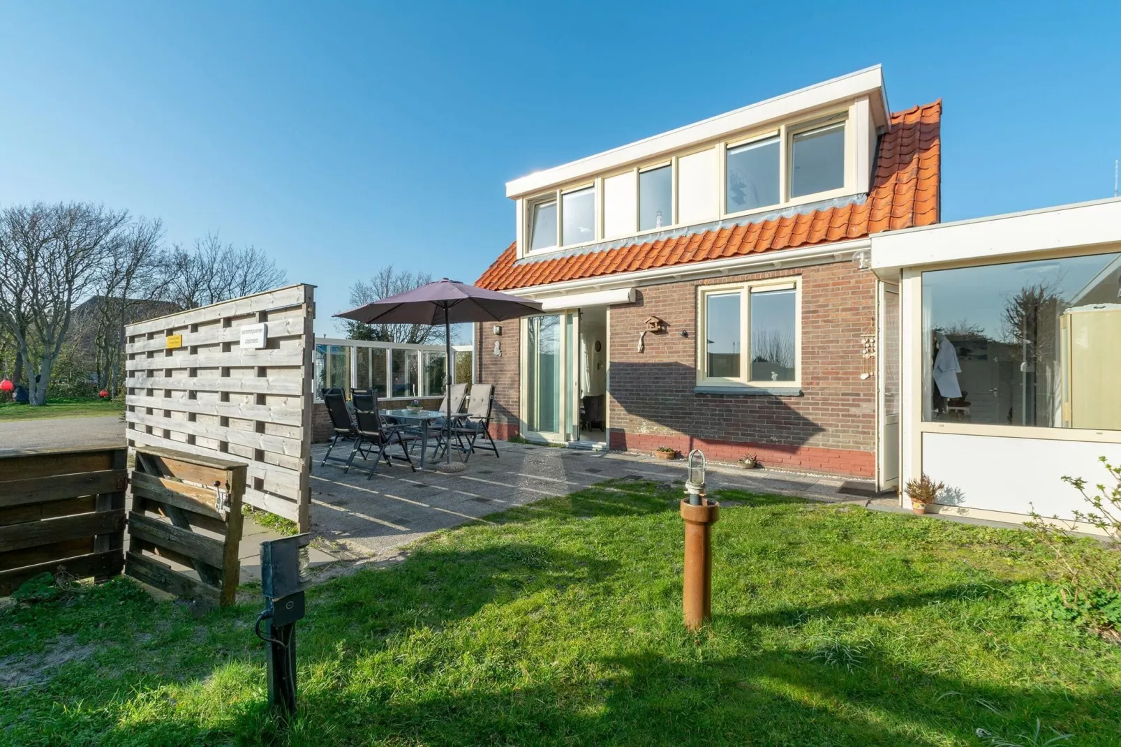 Duinroos-Exterior summer