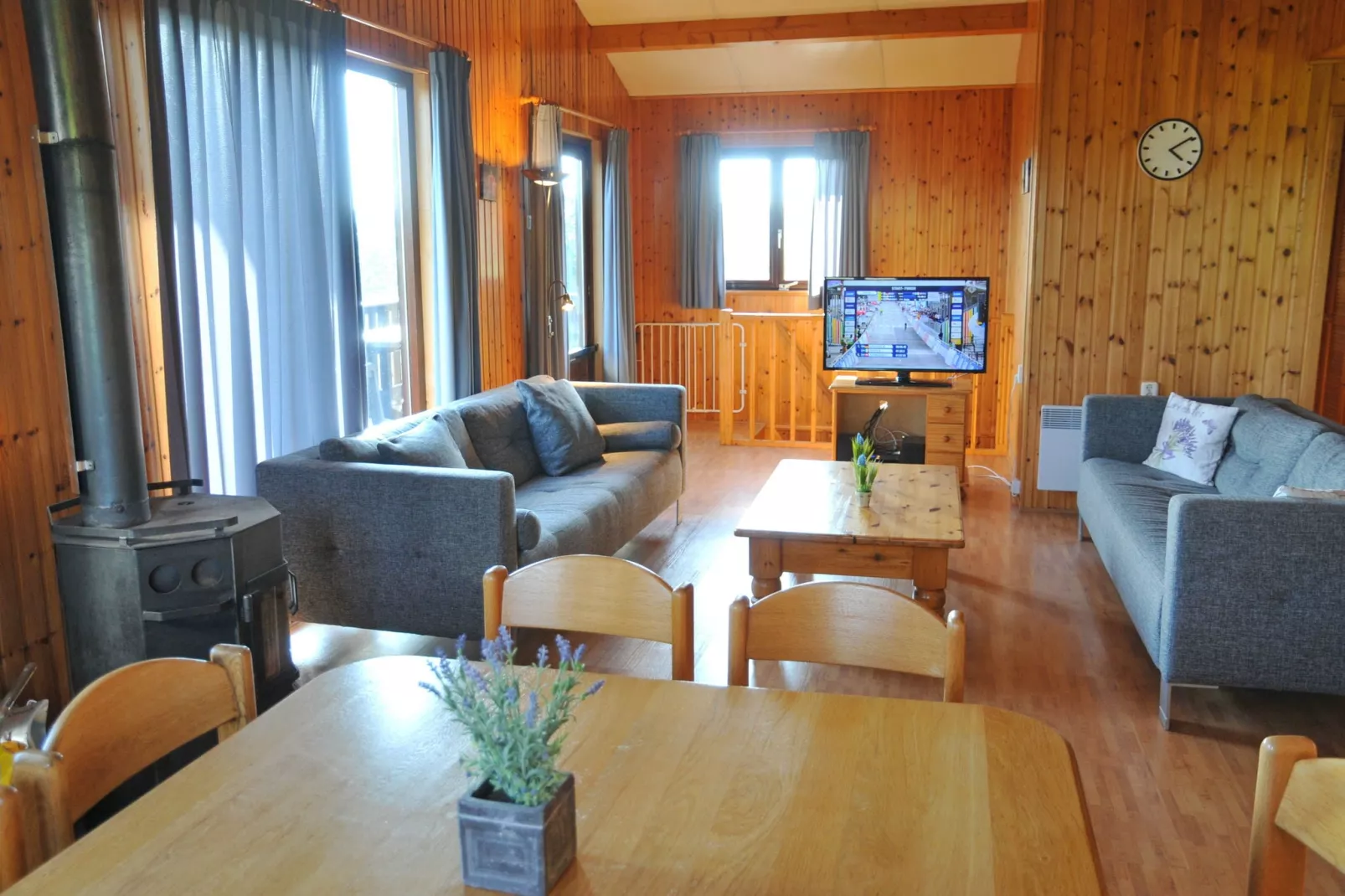 L'Aimant-Living room