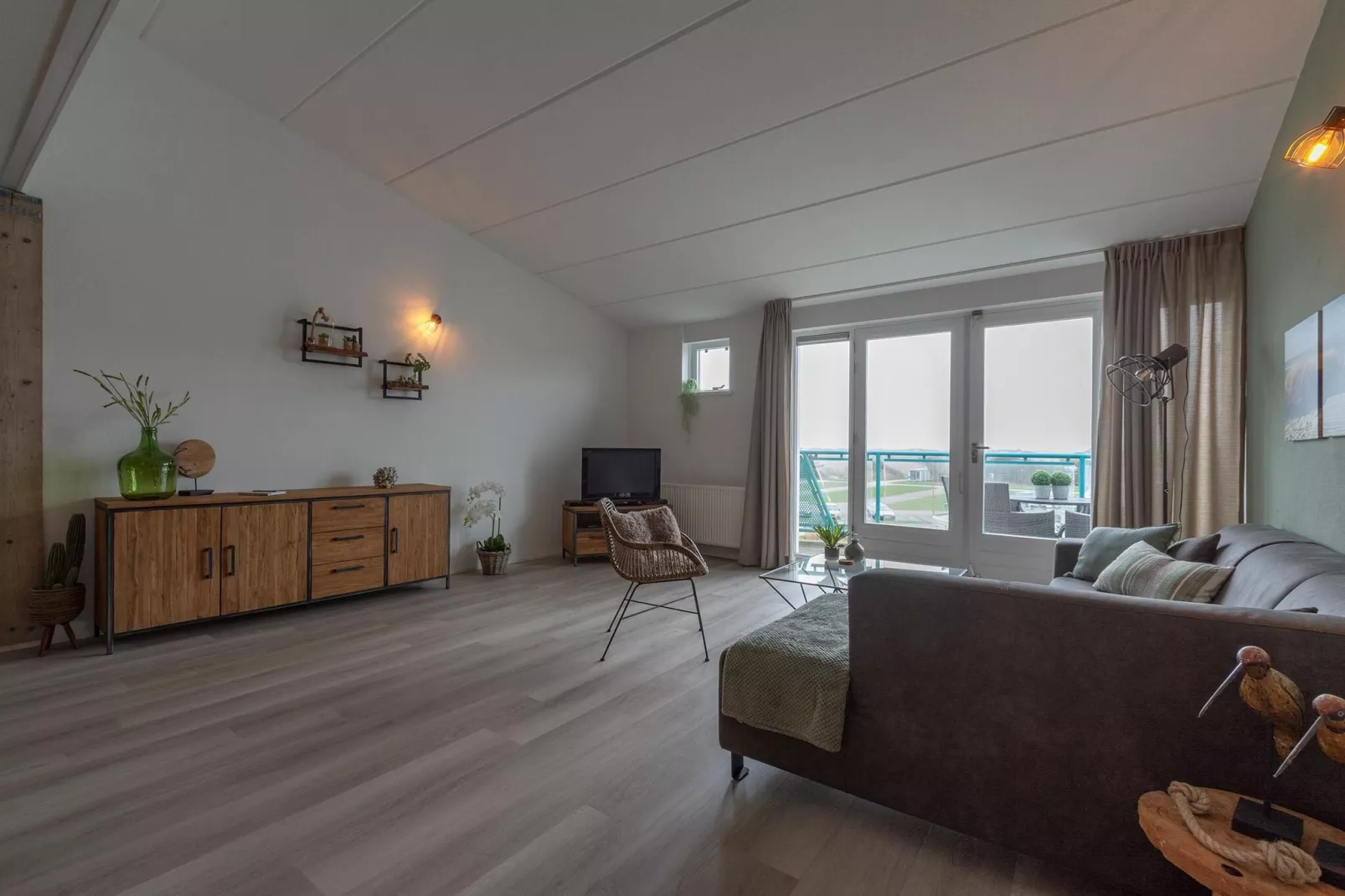 Strandslag 203-Living room