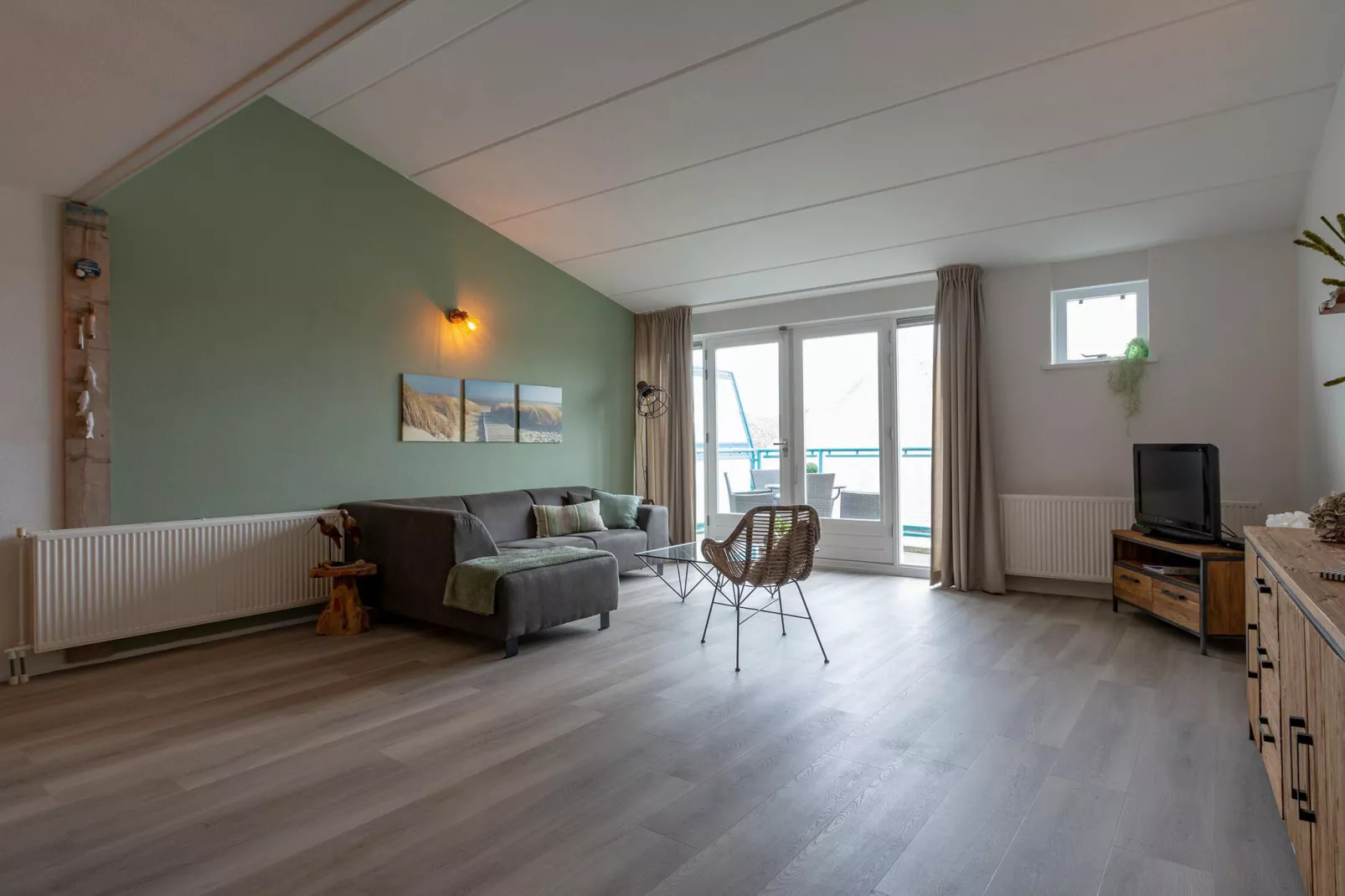 Strandslag 203-Living room
