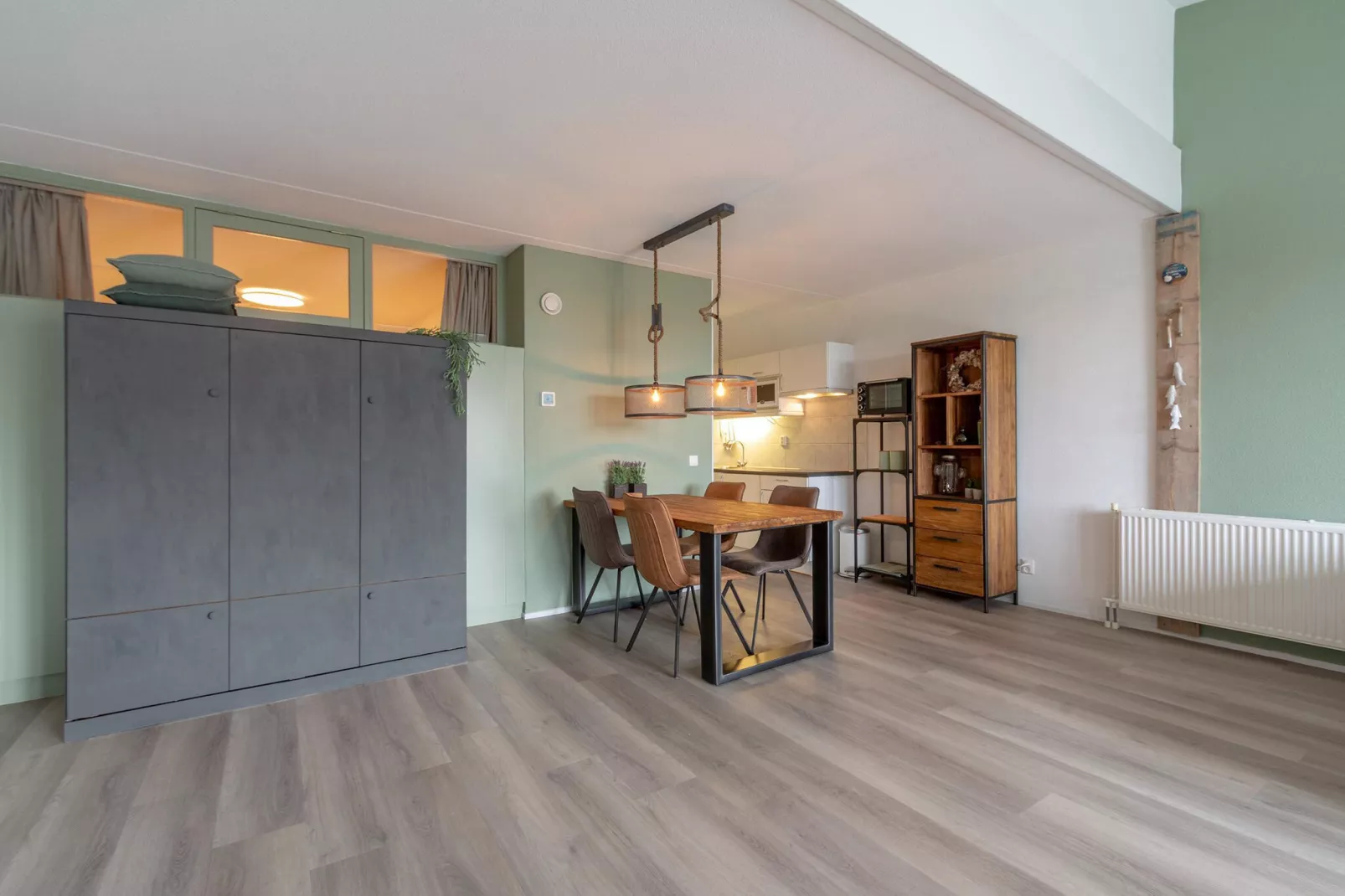 Strandslag 203-Dining room