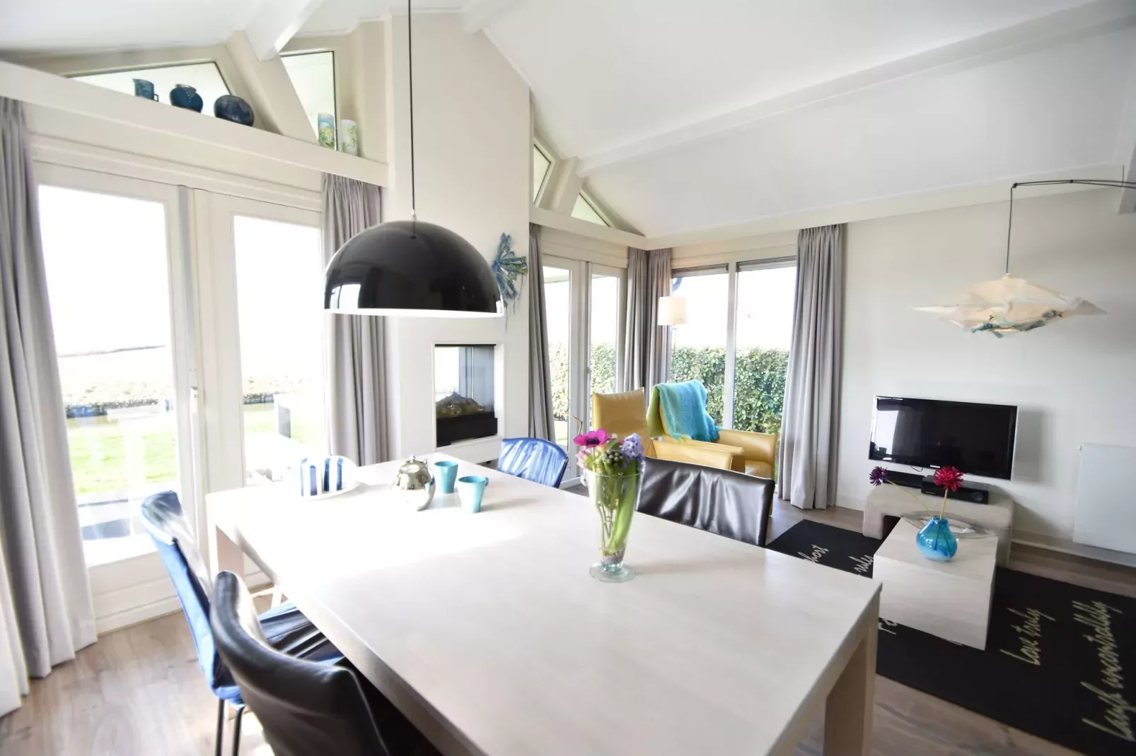 Weidse Blik-Dining room