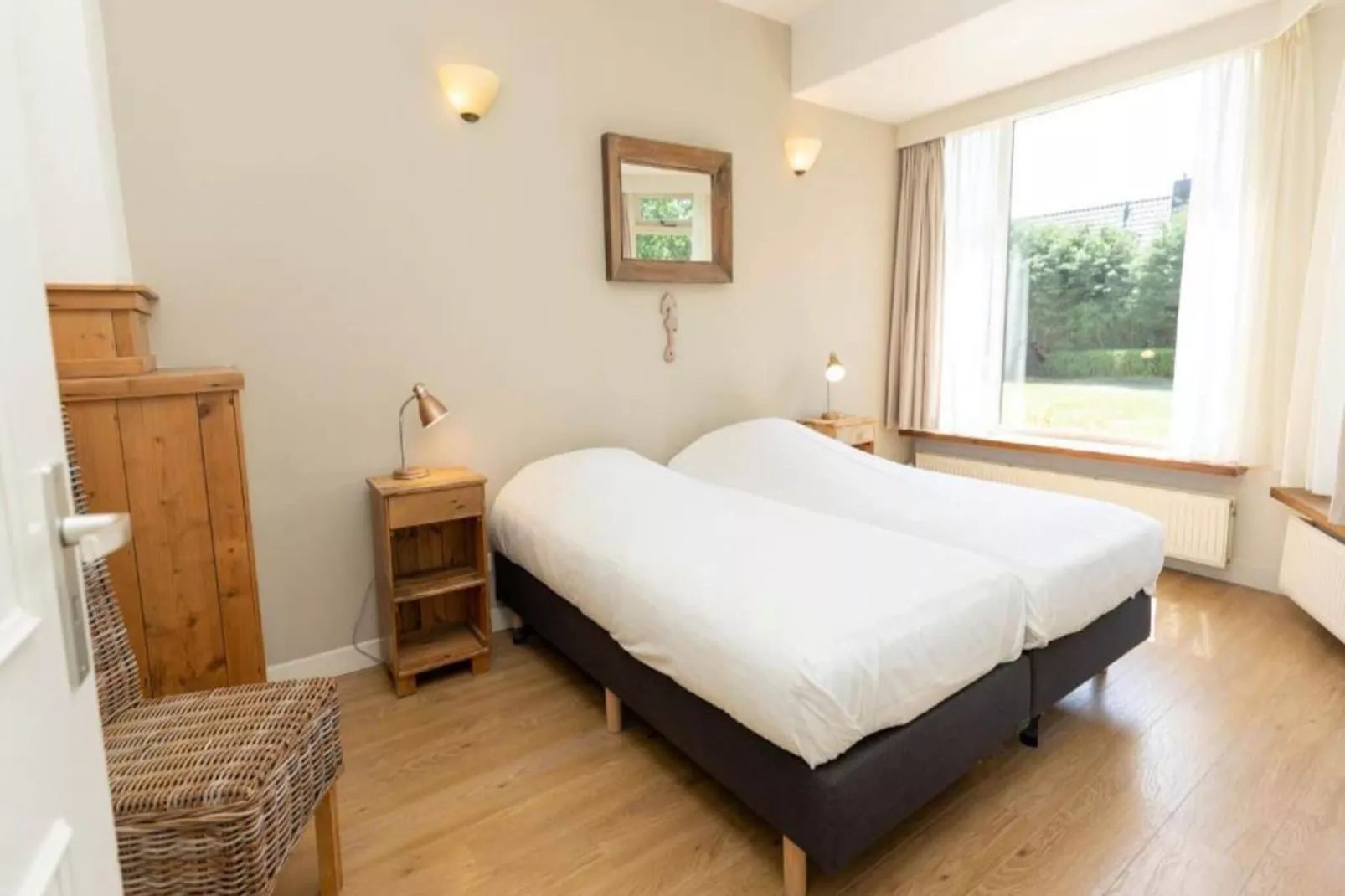 Strandhuys Alikruik-Bedroom