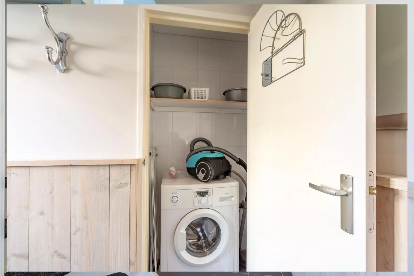 Duinroosweg 83-Facilities