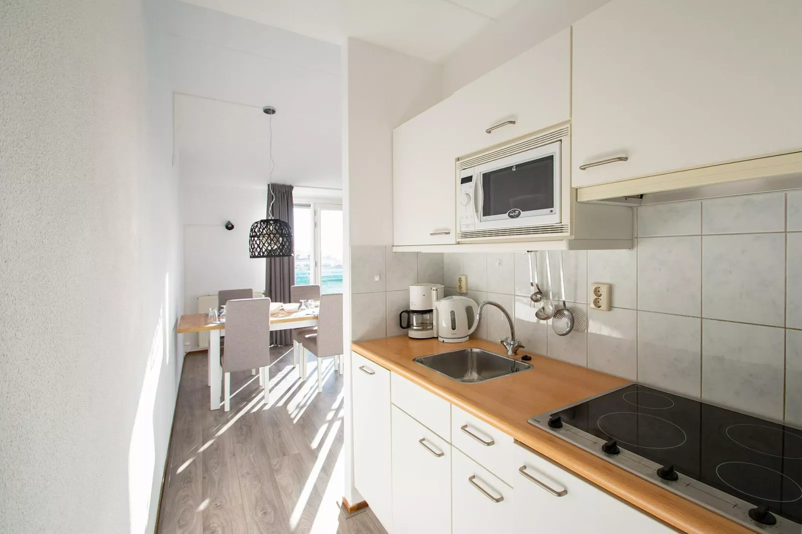 Strandslag 215-Kitchen