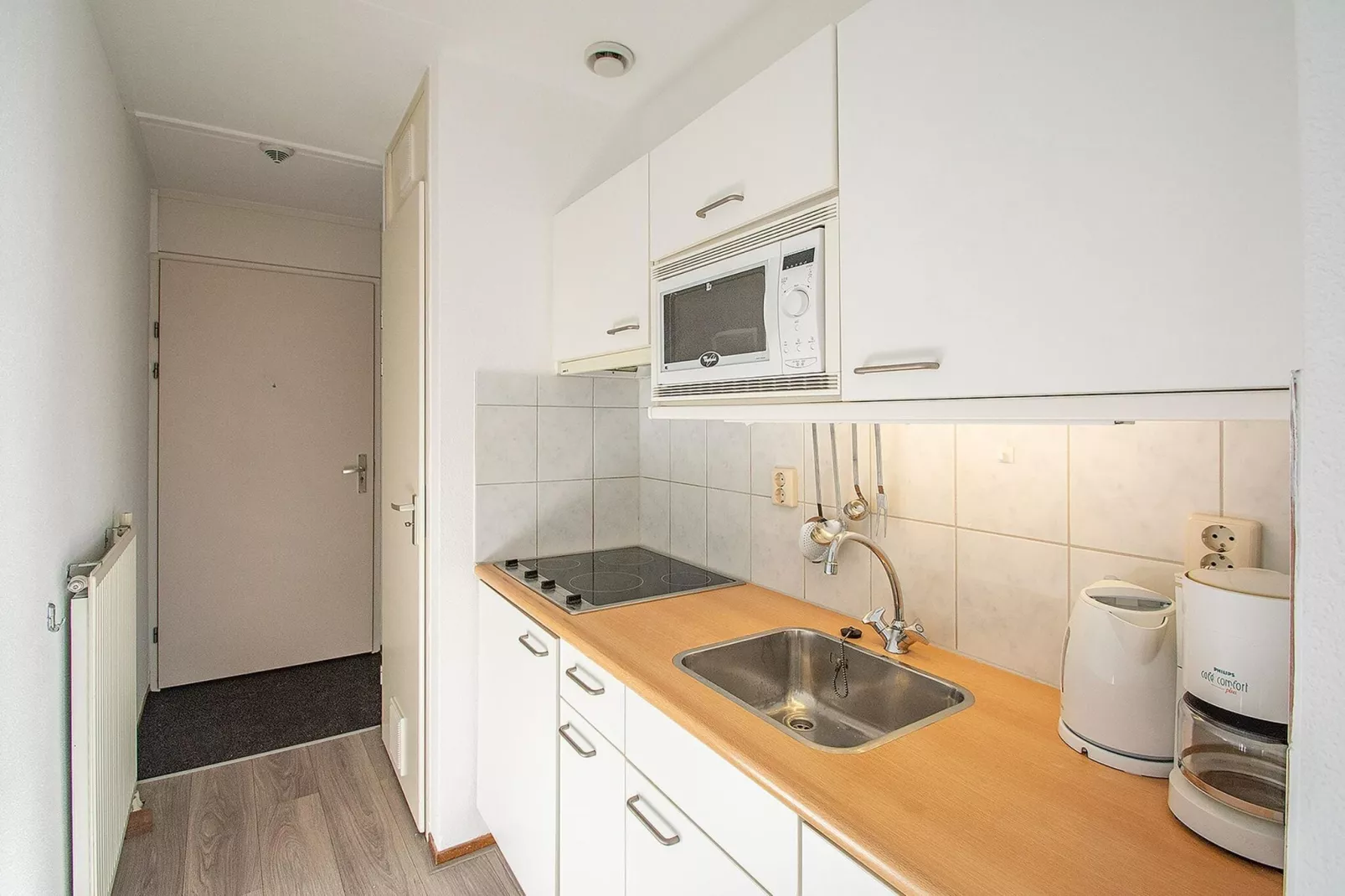 Strandslag 215-Kitchen